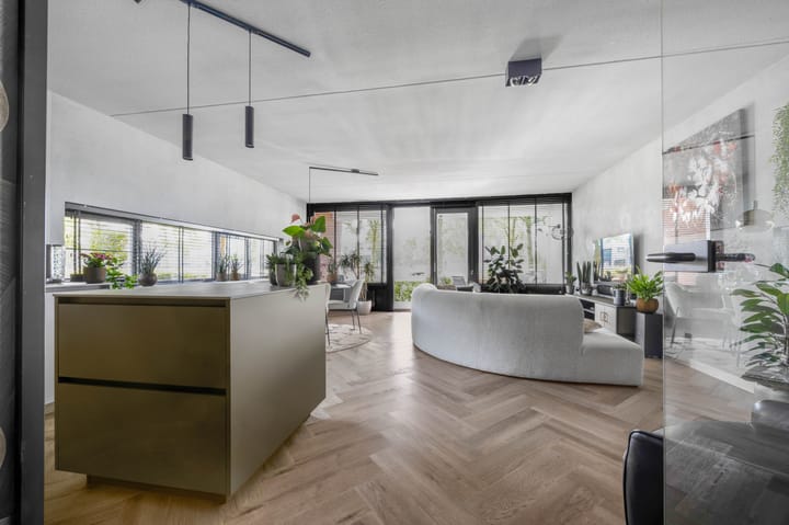 Appartement te koop: Vivaldisingel 3, Nieuw-Vennep
