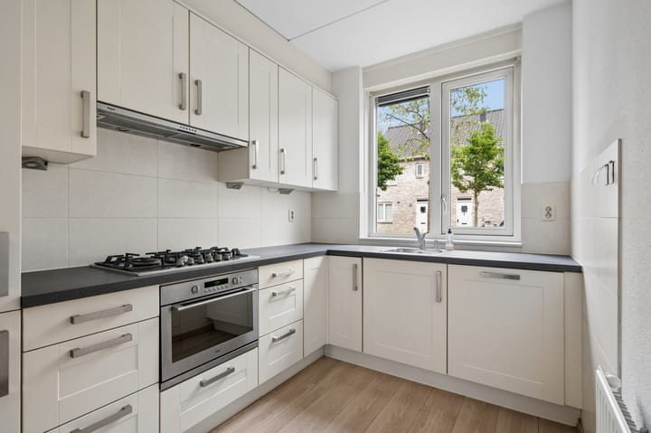 Tussenwoning te koop: Kranenburg 67, Ede