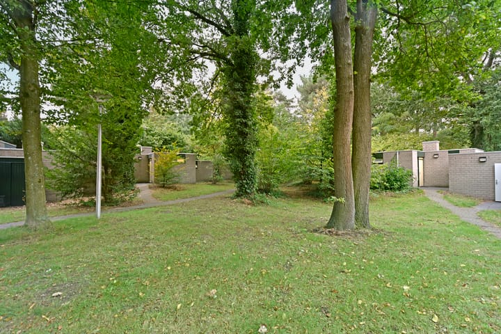 Hoekwoning te koop: Lommerbergen 675, Reuver