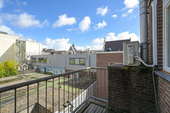 Appartement te huur: Nieuwstraat 6E, 'S-Gravenhage