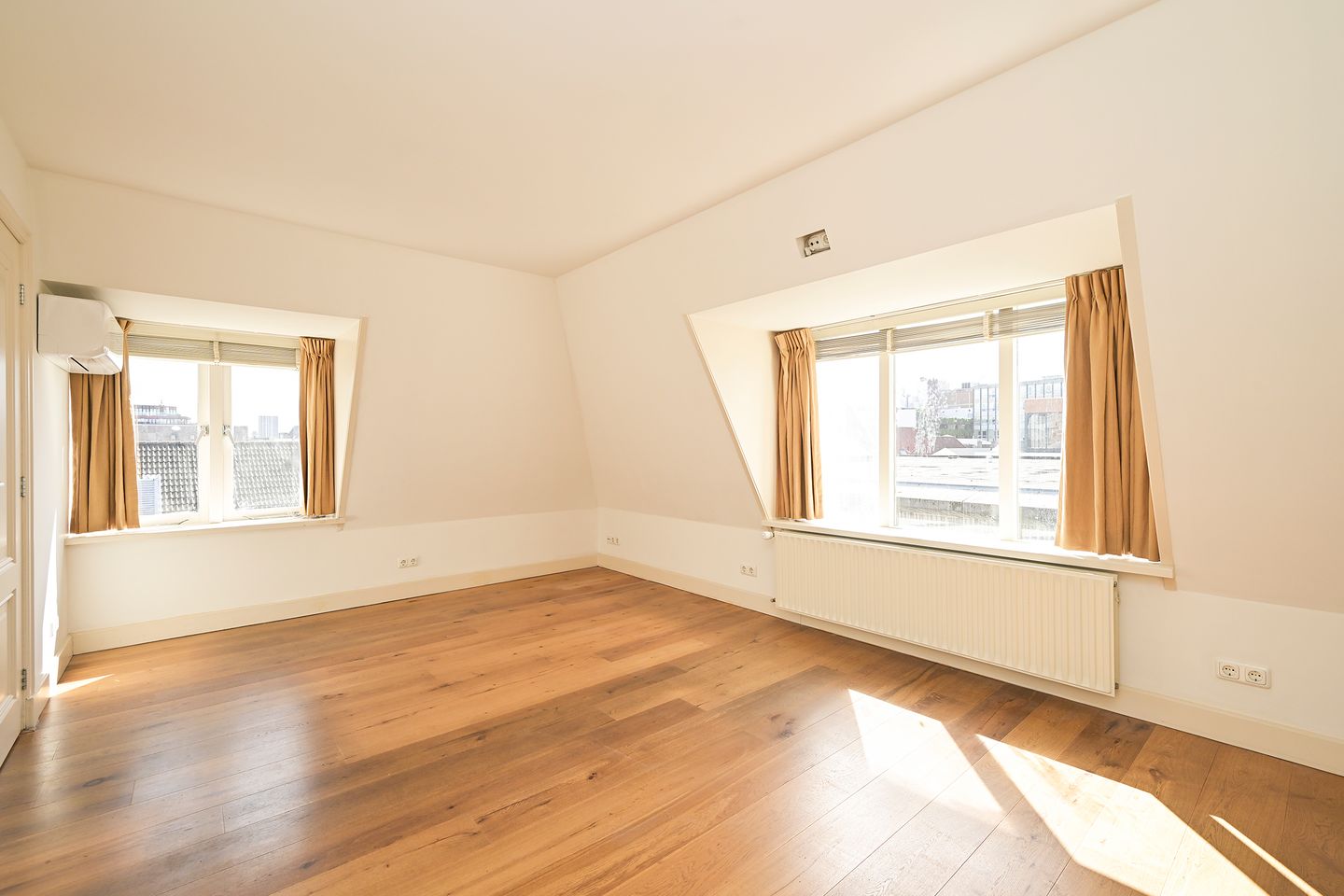 Photo 19 of Nieuwstraat 6-E