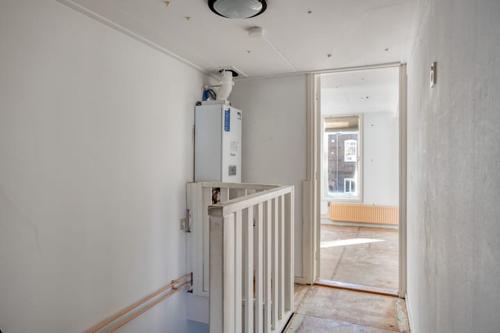 Tussenwoning te koop: Molenbeekstraat 43, Arnhem