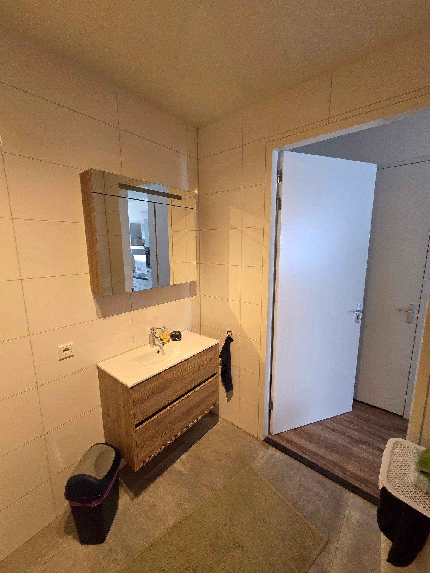 Photo 14 of Rijksweg Zuid 118-B13