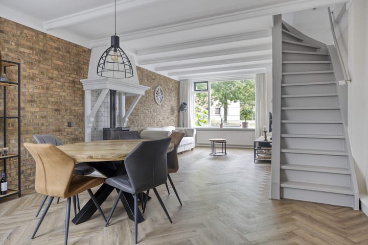 Tussenwoning te koop: Oranjesingel 27, Kampen