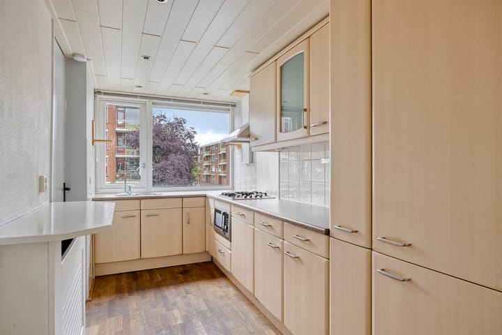 Appartement te koop: Van Beethovenstraat 135, Ridderkerk