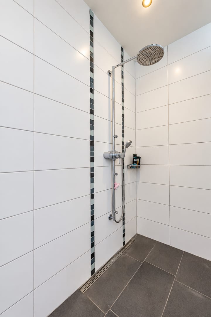 Vrijstaande woning te koop: Oudhuijzerweg 43, Wilnis