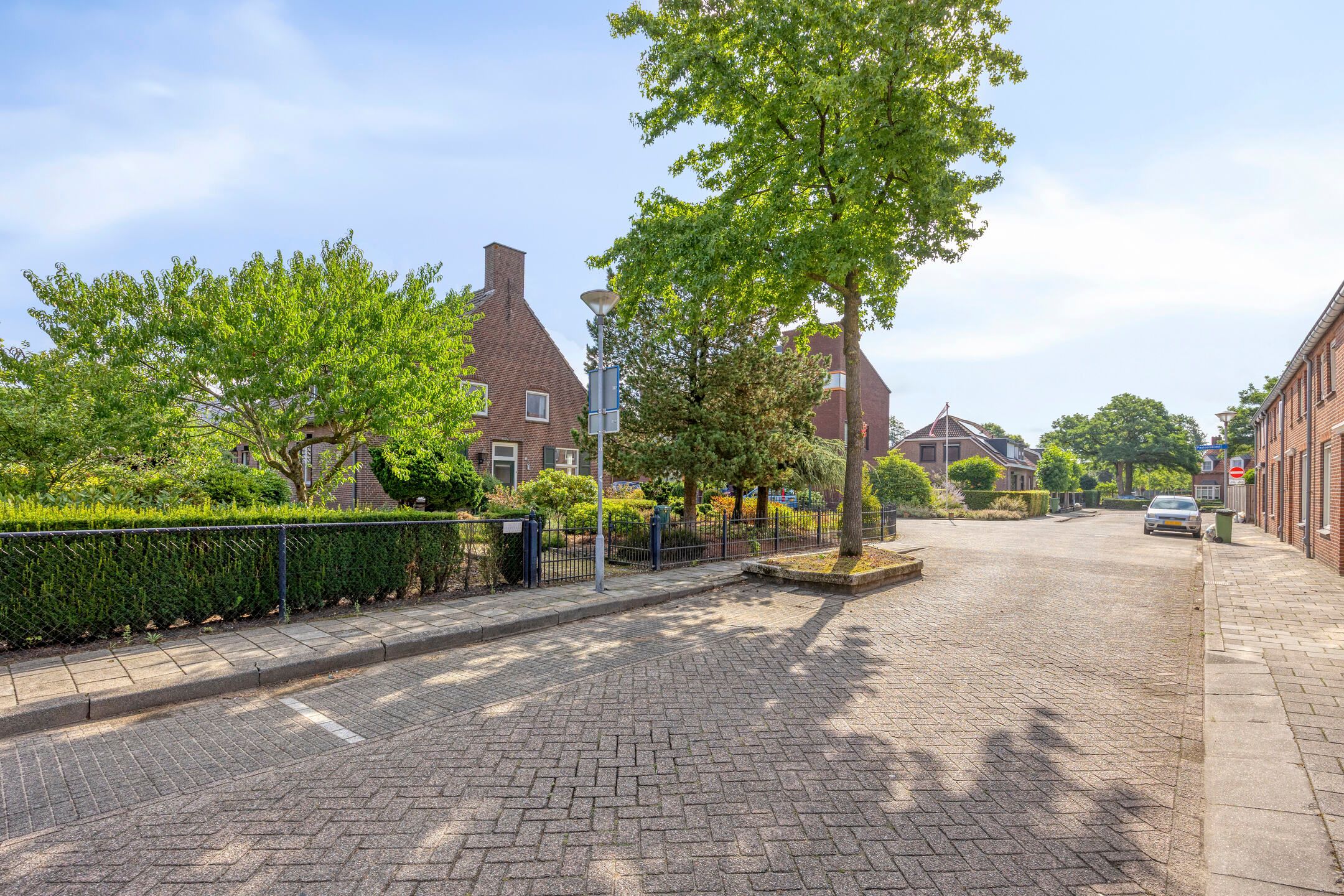 Photo 18 of van Coothstraat 38