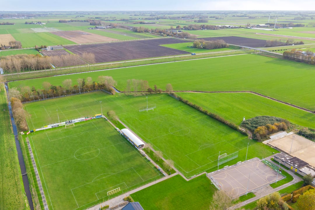 Photo 88 of Westerweg 1