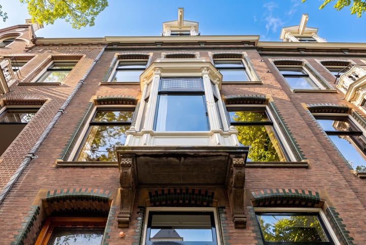 Photo 3 of Van Eeghenstraat 117-B