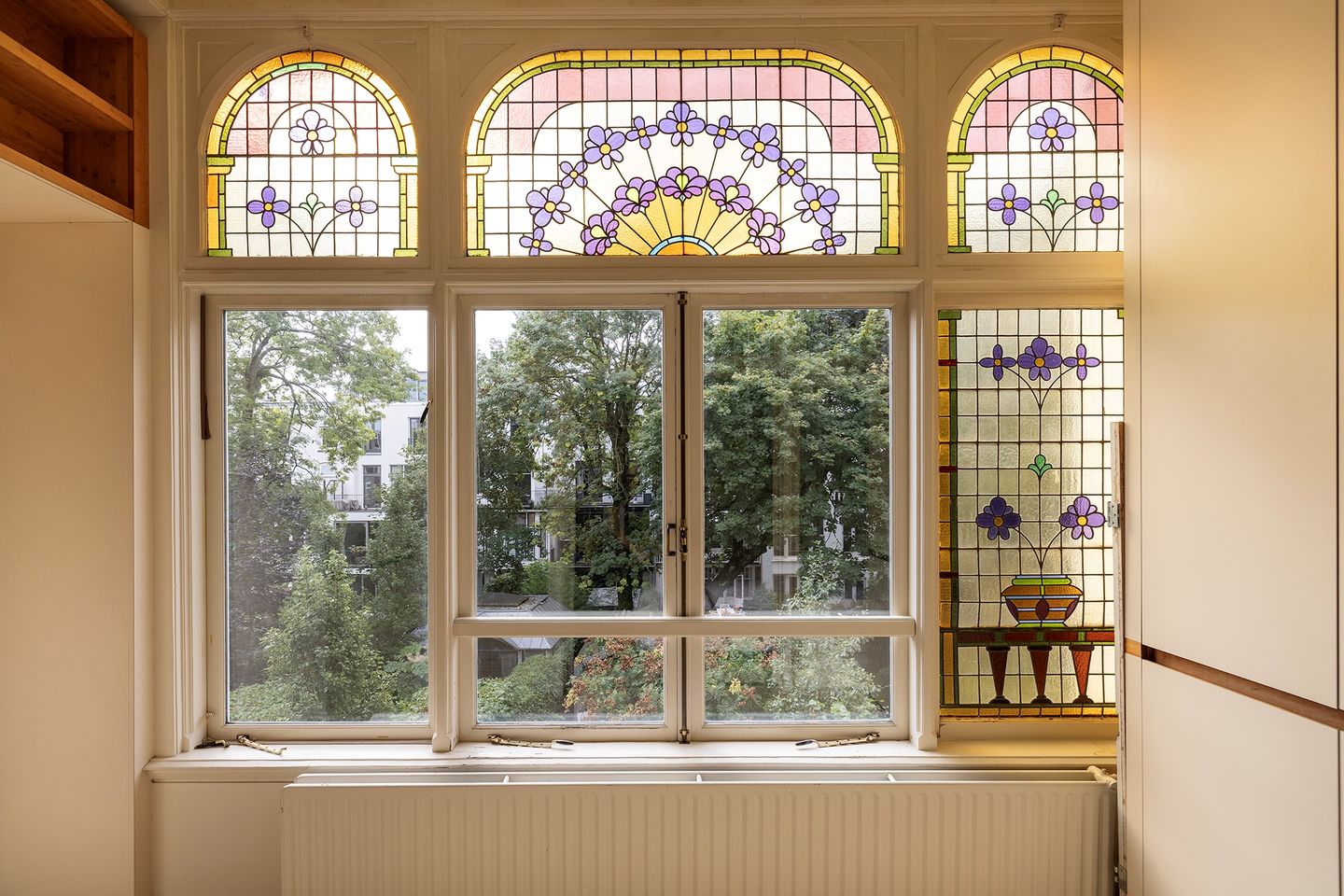 Photo 20 of Van Eeghenstraat 117-B