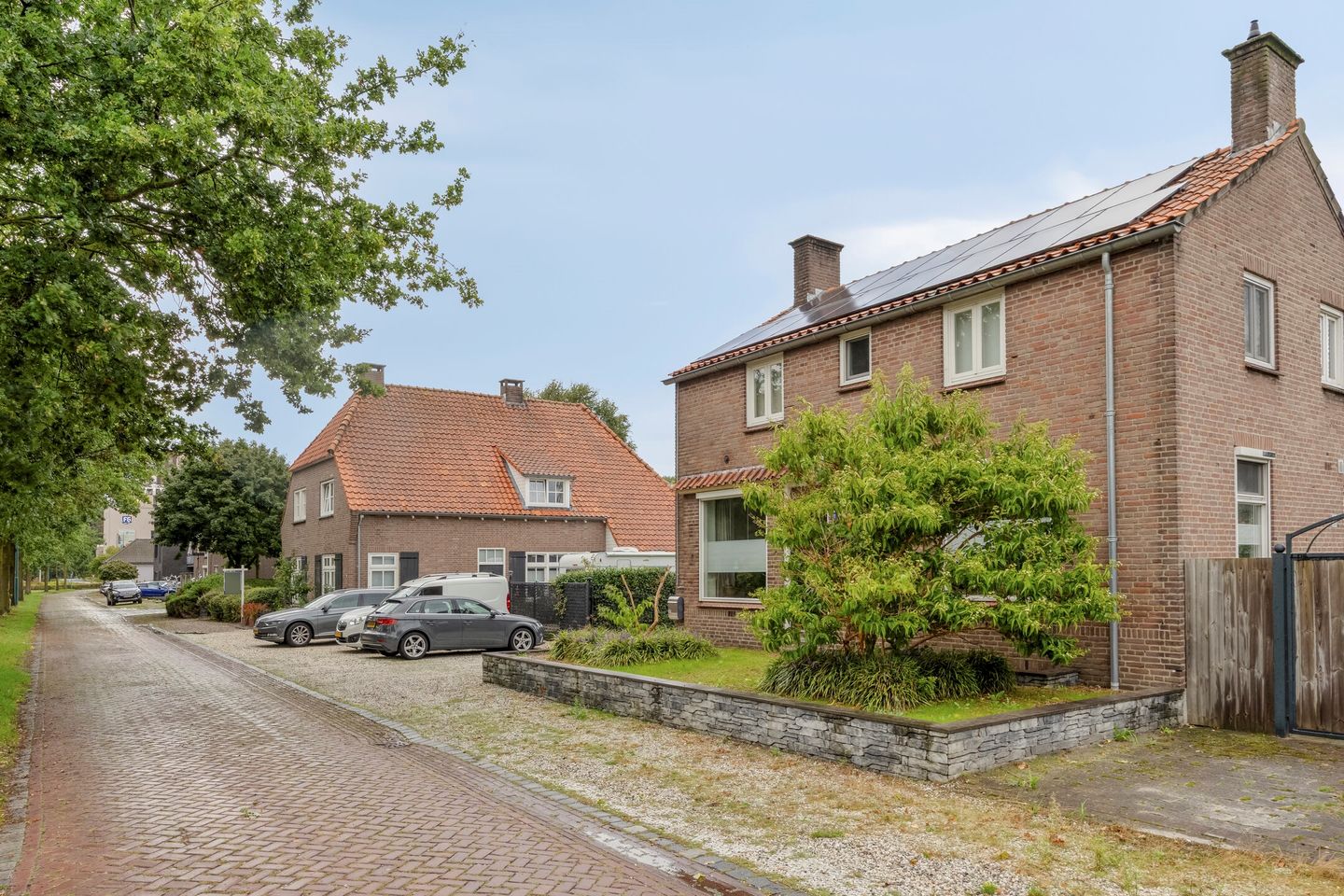 Photo 49 of Burgemeester v.d. Wildenberglaan 11