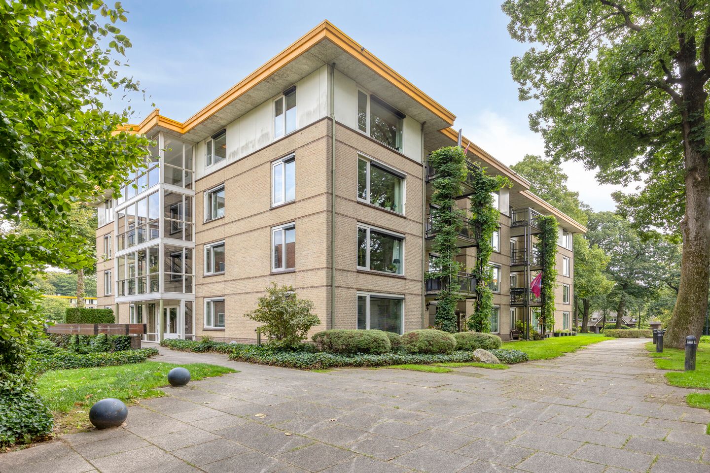 Foto 1 van De Vrijheidslaan 32