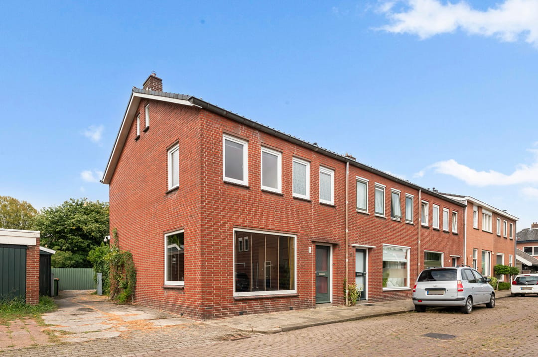 Photo 1 of Elsmarsweg 1