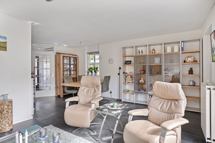 Tussenwoning te koop: W.F. Hermanslaan 27, Kloetinge (Gem. Goes)