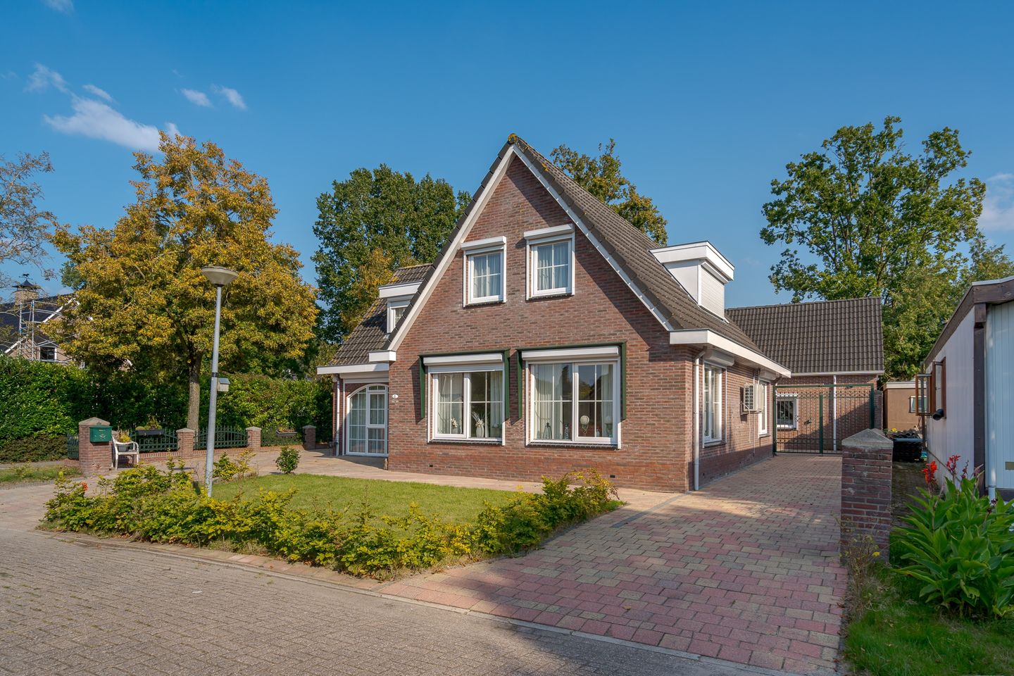 Foto 4 van Rolhof 1