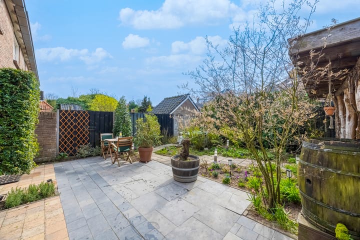 Hoekwoning te koop: Molenveenweg 8, Blaricum