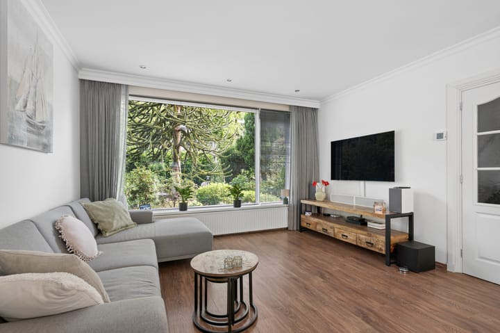 Tussenwoning te koop: Prins Bernhardlaan 69, Ede
