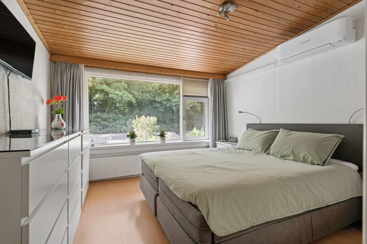 Tussenwoning te koop: Prins Bernhardlaan 69, Ede