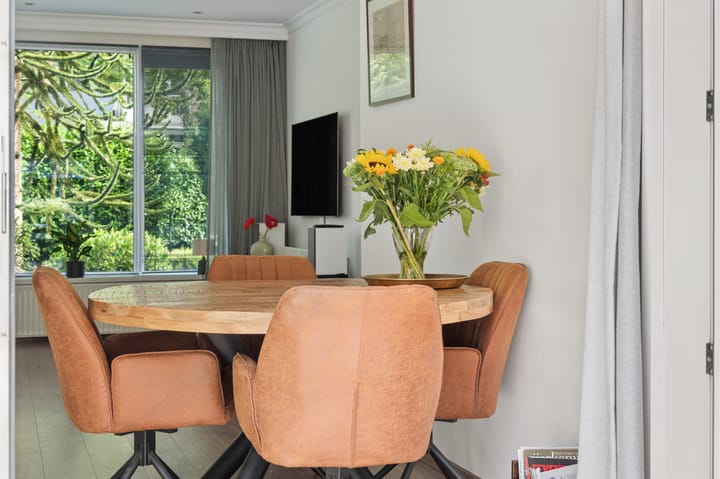 Tussenwoning te koop: Prins Bernhardlaan 69, Ede