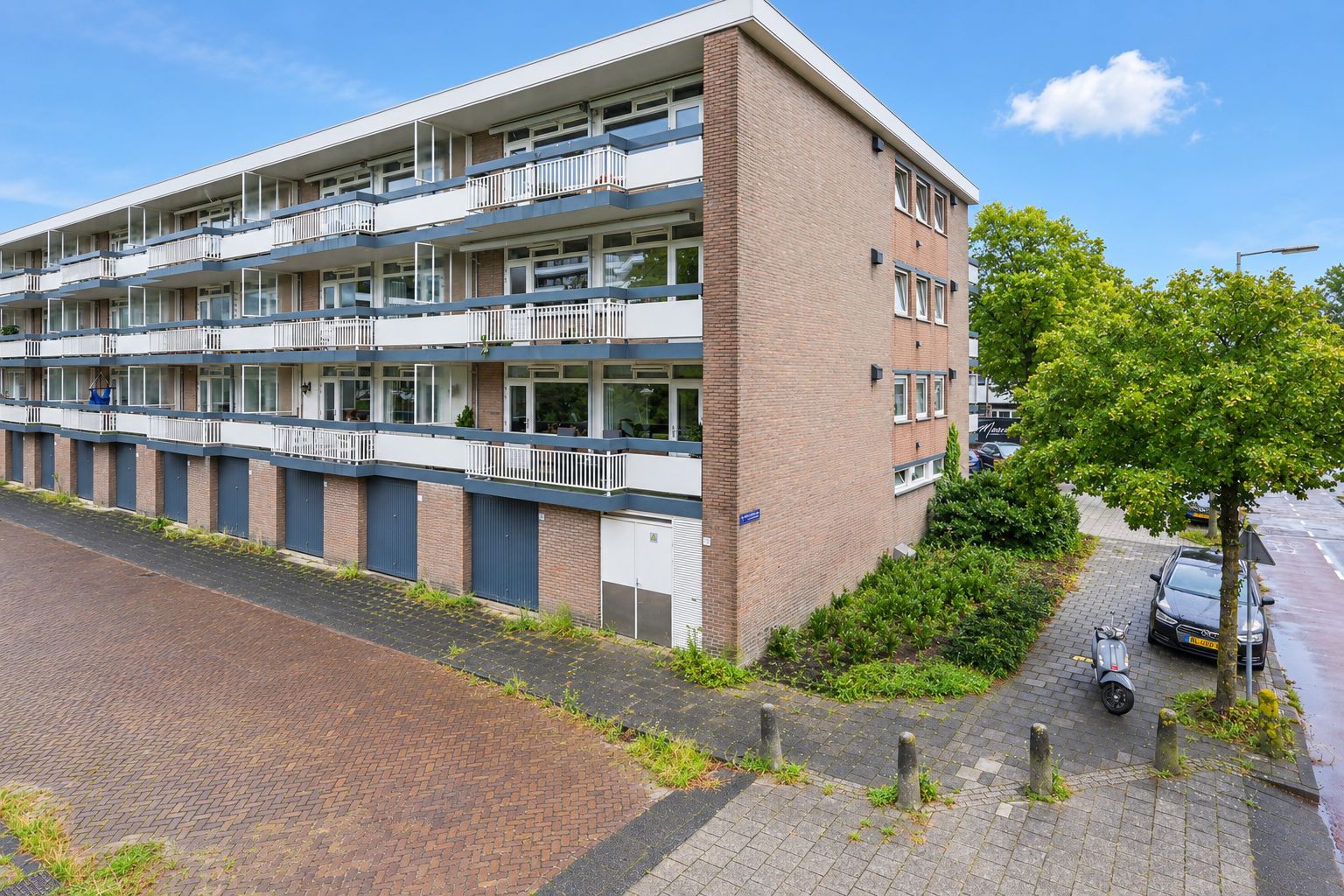 Photo 24 of Bolestein 738