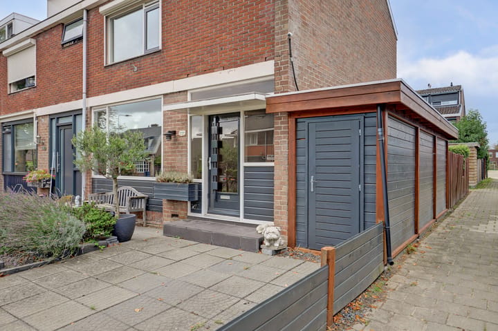 Hoekwoning te koop: Paulusweg 62, Hendrik-Ido-Ambacht