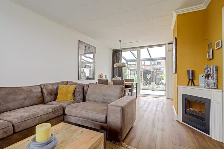 Hoekwoning te koop: Paulusweg 62, Hendrik-Ido-Ambacht