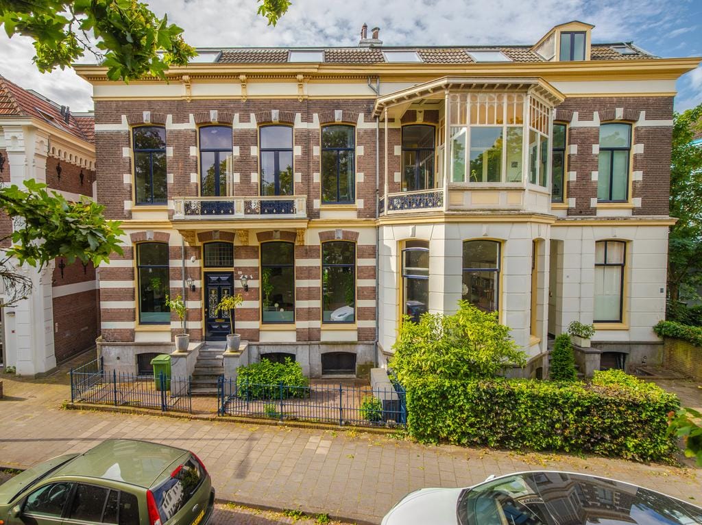 Foto 1 van Renssenstraat 11
