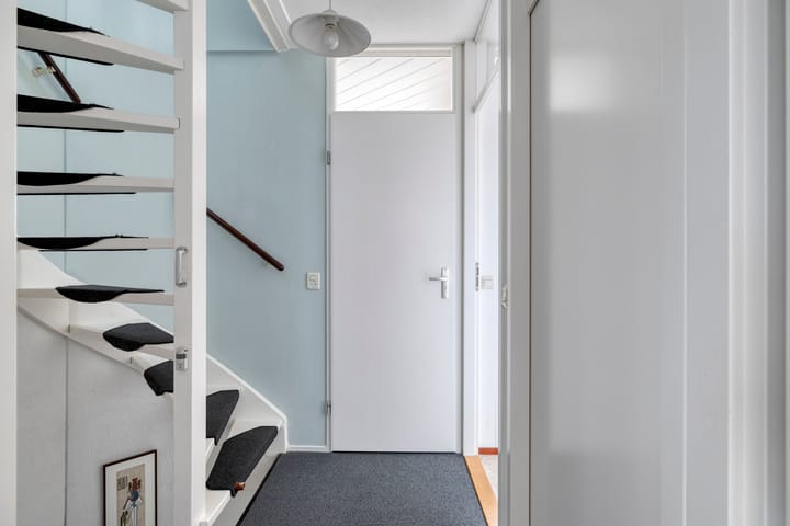 Hoekwoning te koop: Niklaasberg 1, Breda