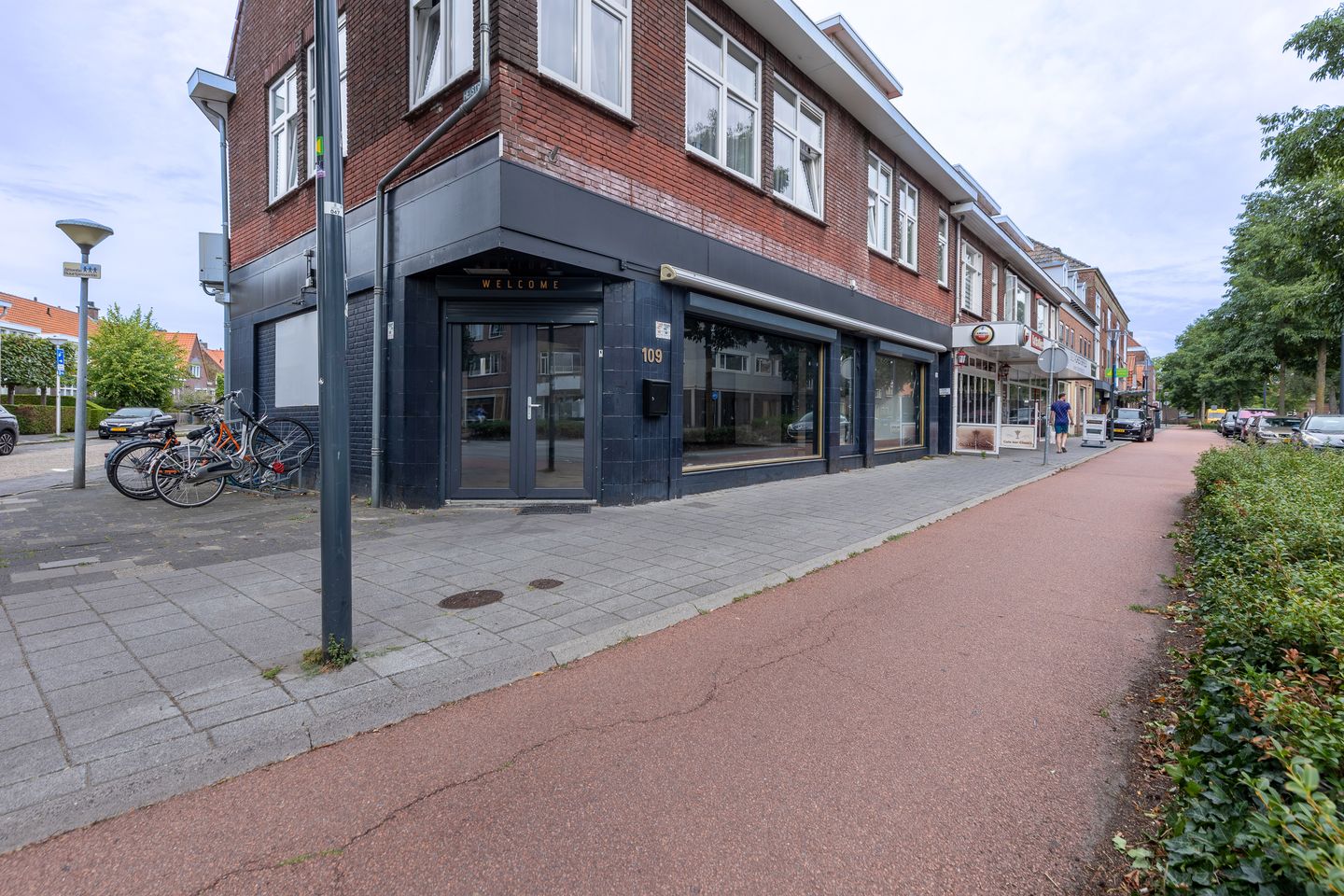 View photo 5 of Leenderweg 109