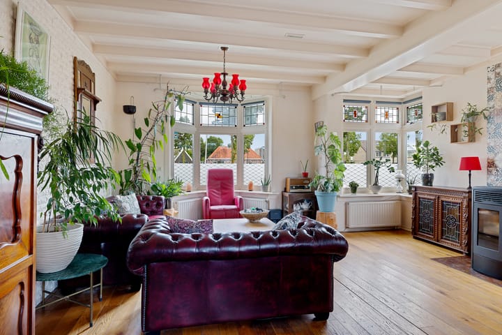 Vrijstaande woning te koop: Oude-Hoofdvaartsweg 47, Assen