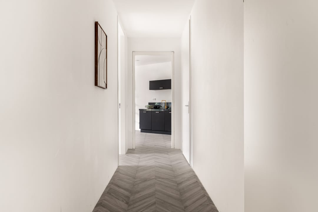 Photo 13 of Mies van der Rohestraat 141