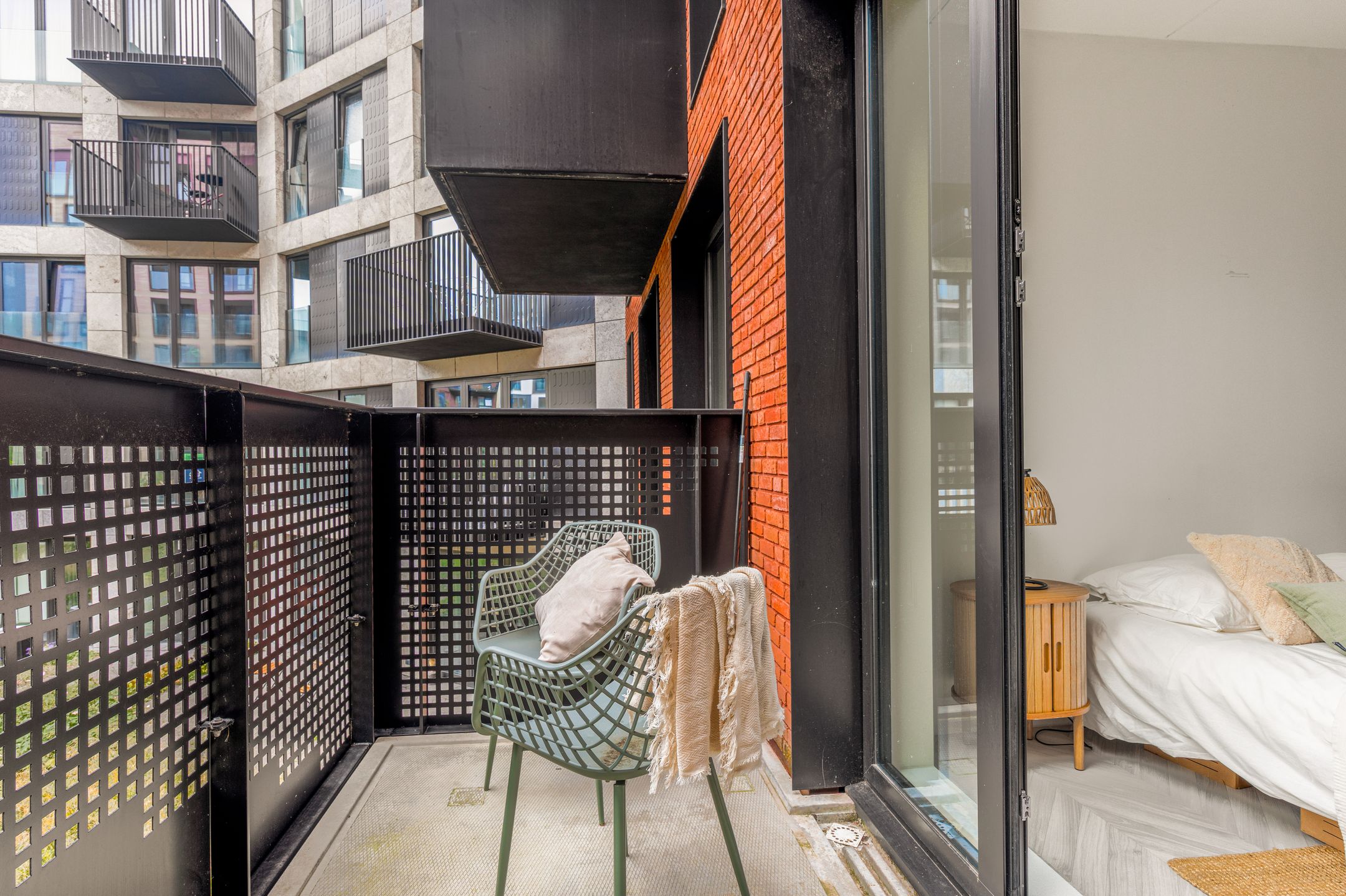Photo 15 of Mies van der Rohestraat 141