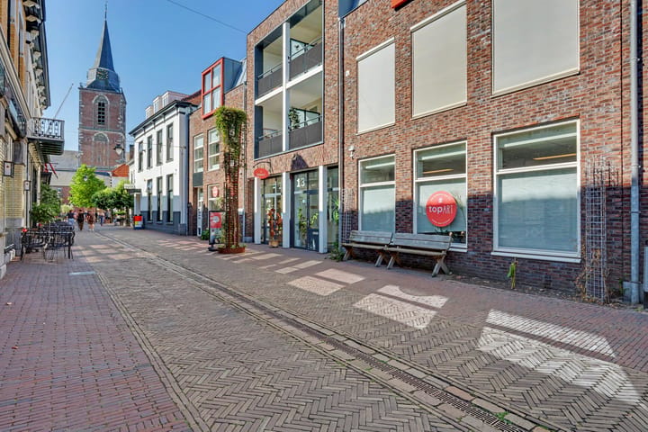 Meddosestraat 11-17, Winterswijk