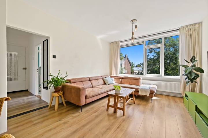 Appartement te koop: Dr H. Colijnlaan 160, Rijswijk (Zh)