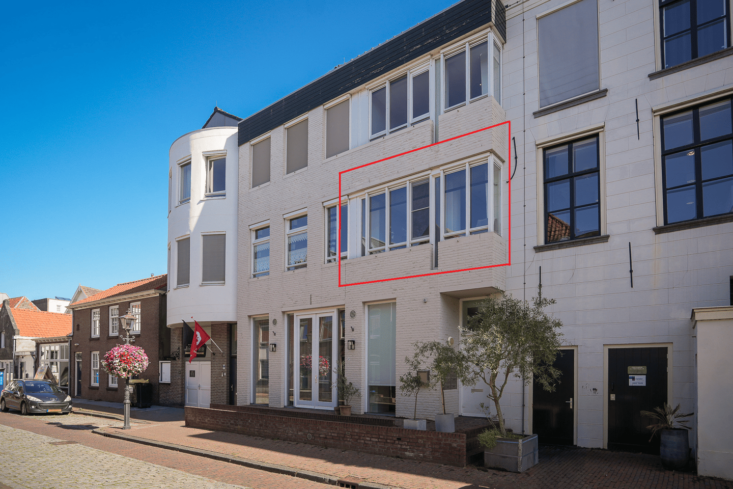 Photo 1 of Tolstraat 2-B