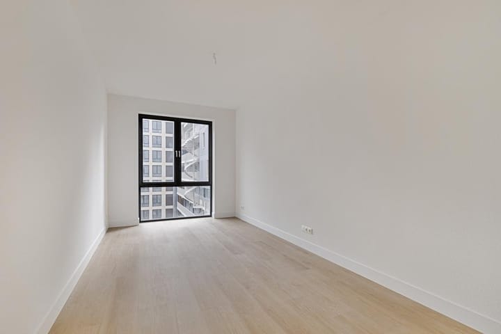 Appartement te huur: Niemeyerstraat 155, Hoofddorp