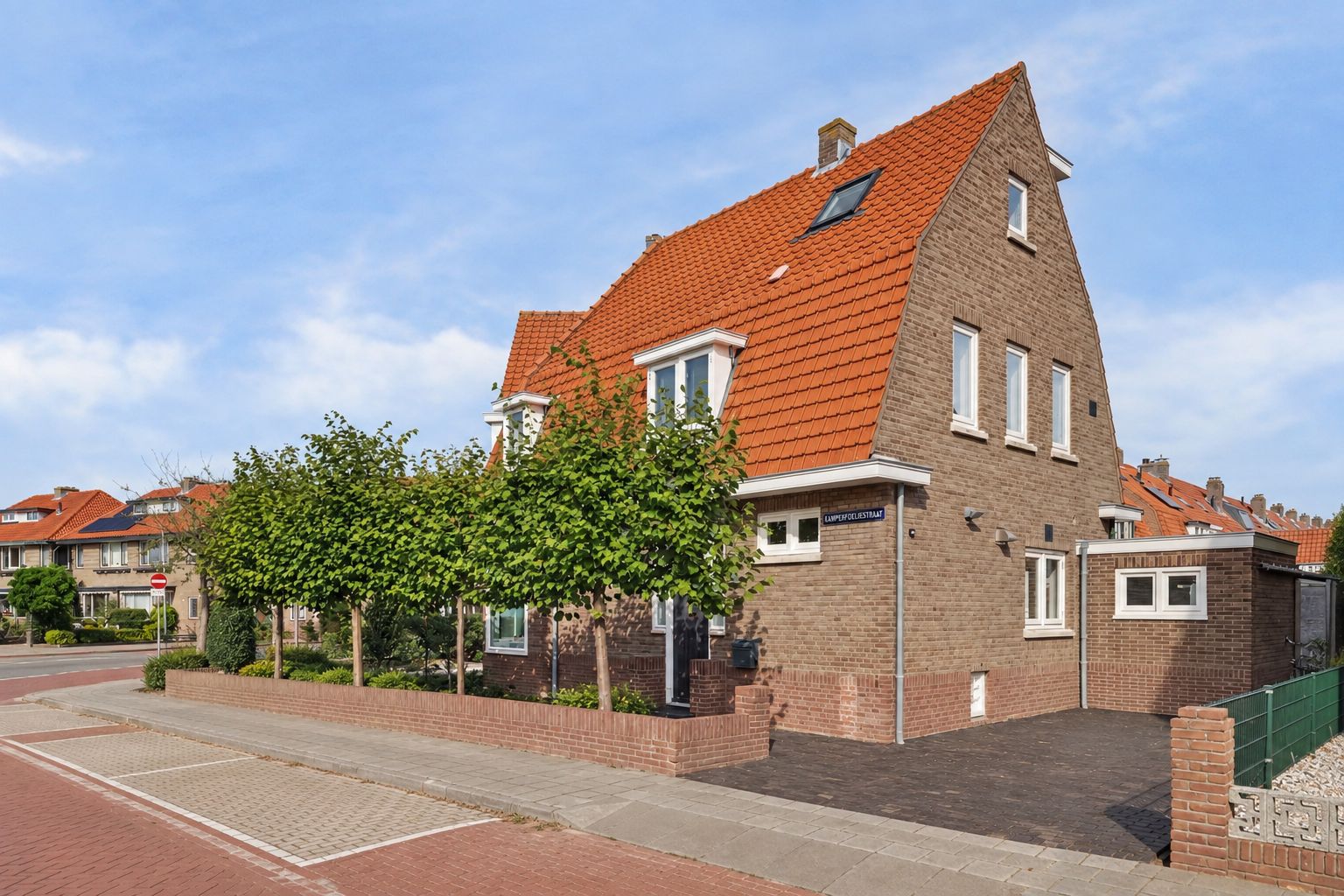 Kamperfoeliestraat 30 