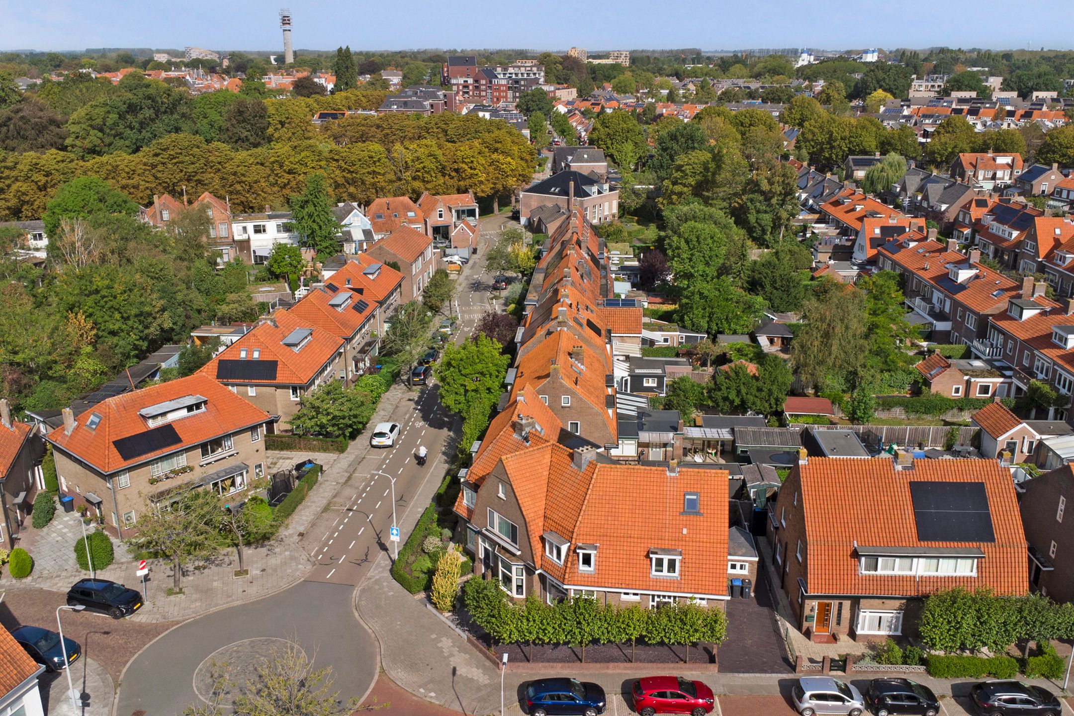 Photo 12 of Kamperfoeliestraat 30