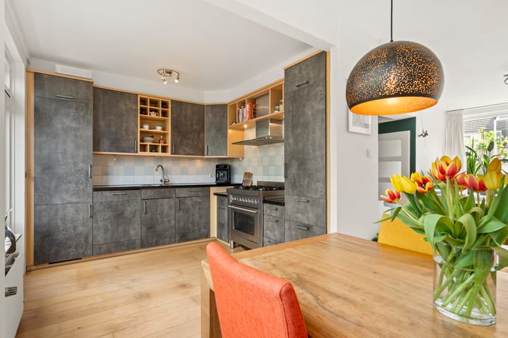 Foto 4 van Van Wijnbergenstraat 20