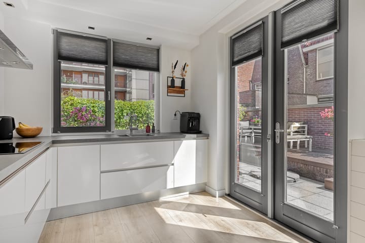 Tussenwoning te koop: Geestersingel 70, Alkmaar