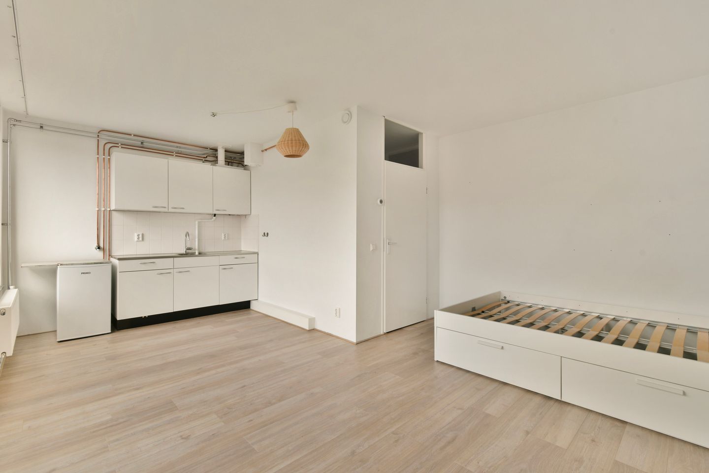 Foto 4 van Minahassastraat 24-B