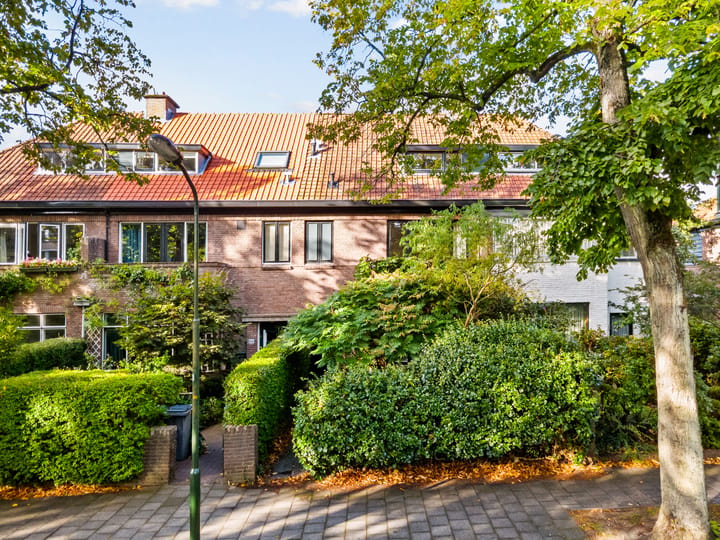 Tussenwoning te koop: Loolaan 102, Voorburg