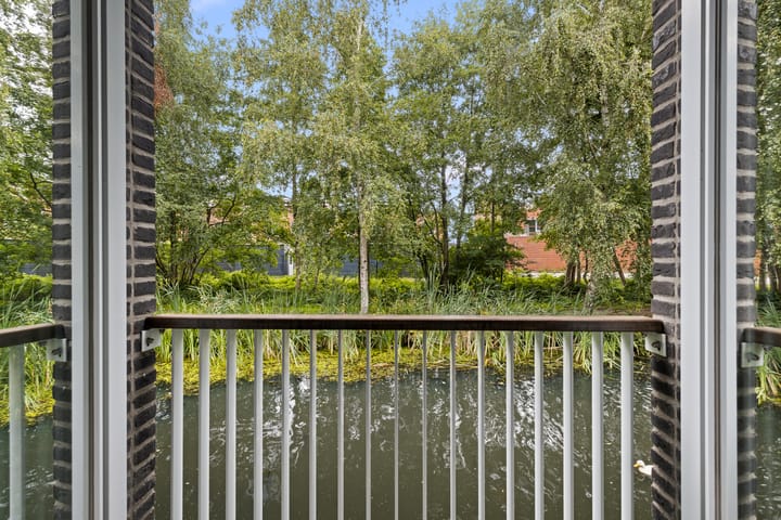 Tussenwoning te koop: Straat van Corsica 75, Amersfoort