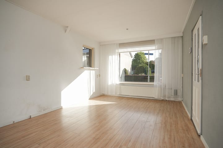 Foto 4 van Ooievaarstraat 48