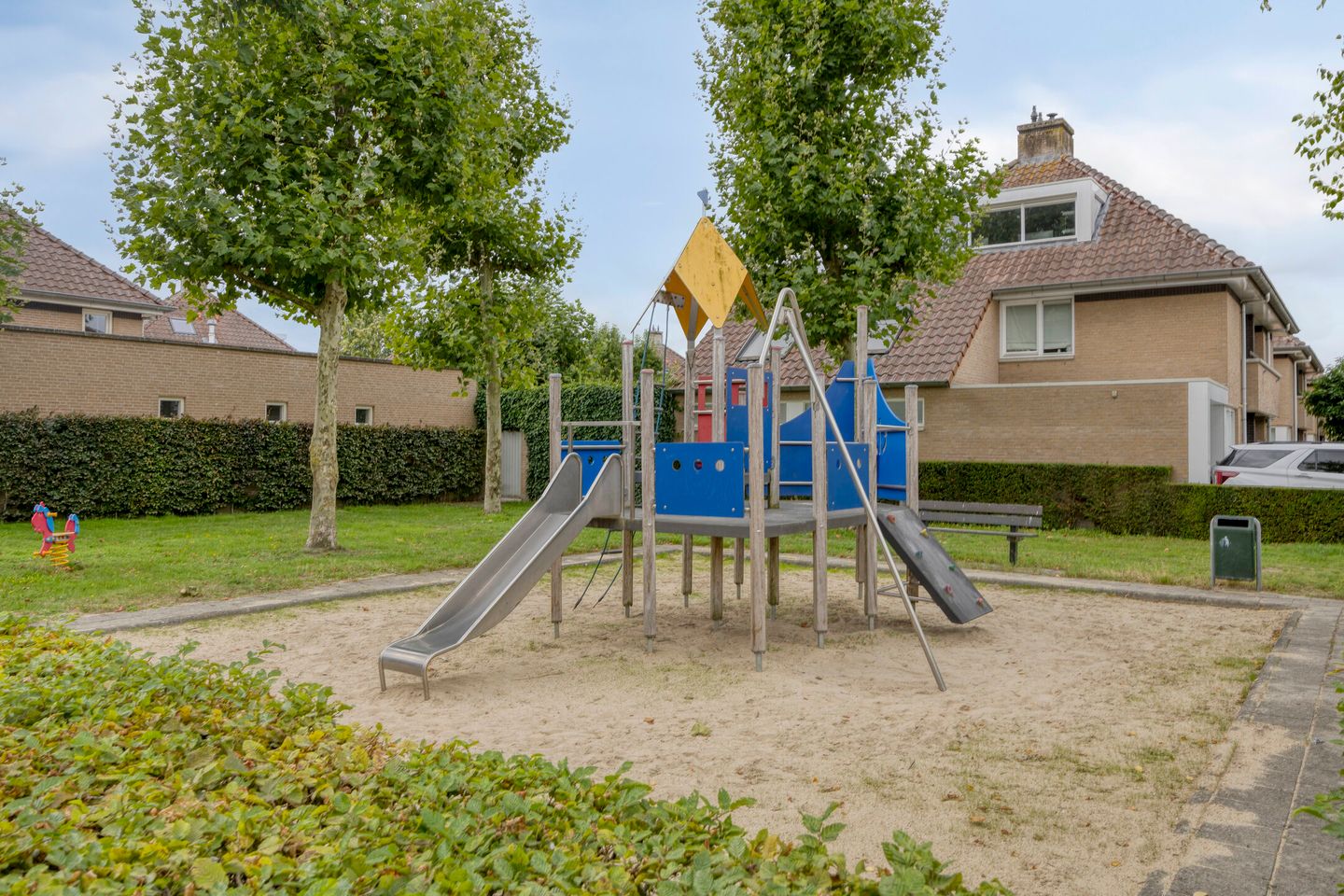 Photo 34 of Canisiusstraat 3