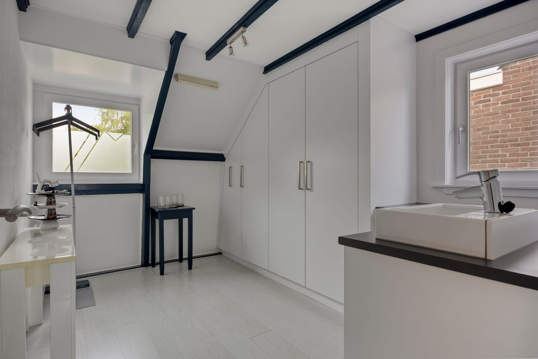 Photo 26 of Canisiusstraat 3