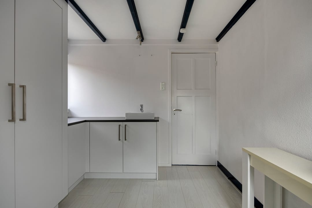 Photo 17 of Canisiusstraat 3