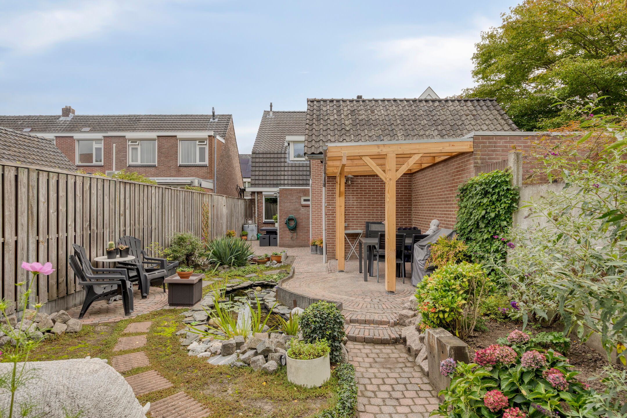Photo 30 of Canisiusstraat 3