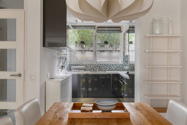 Tussenwoning te koop: Bocholtstraat 34, Amsterdam