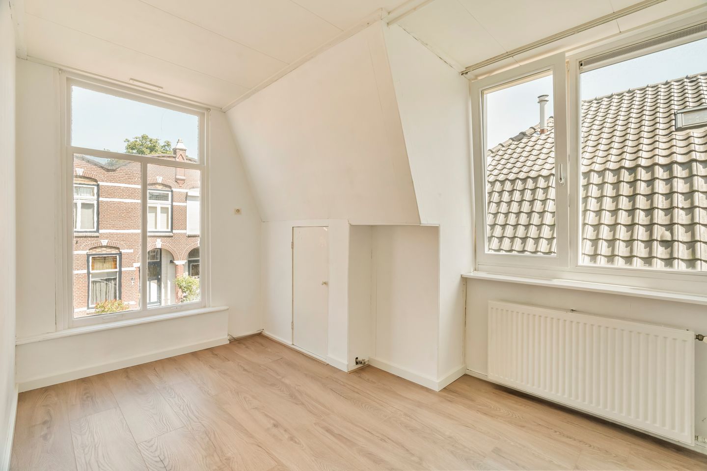 Photo 49 of Groenelaan 8